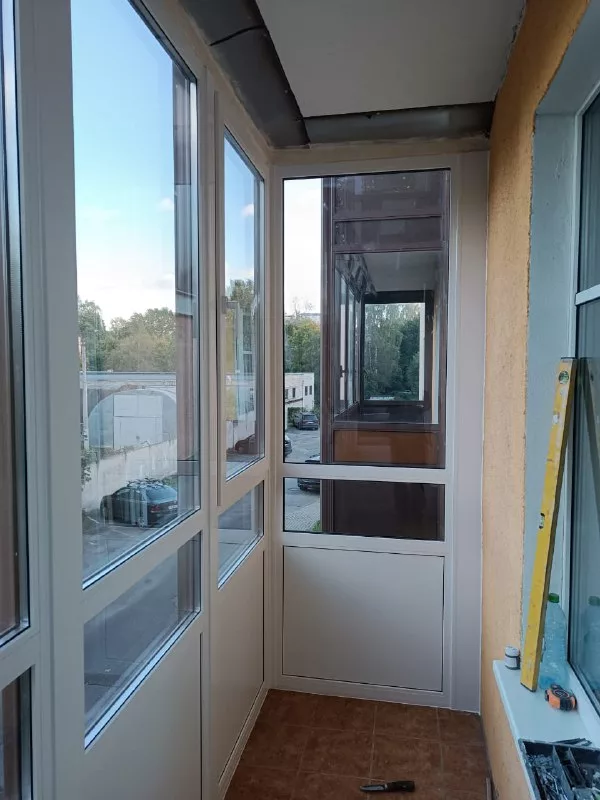 Нижние панели и боковая сторона