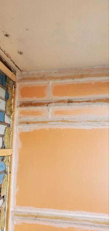 Утеплитель в углу