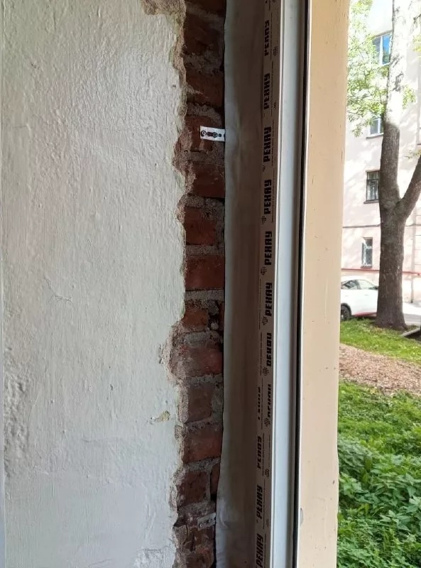 Боковой шов у кирпича