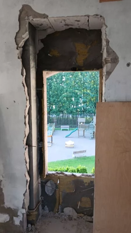 Проём после демонтажа