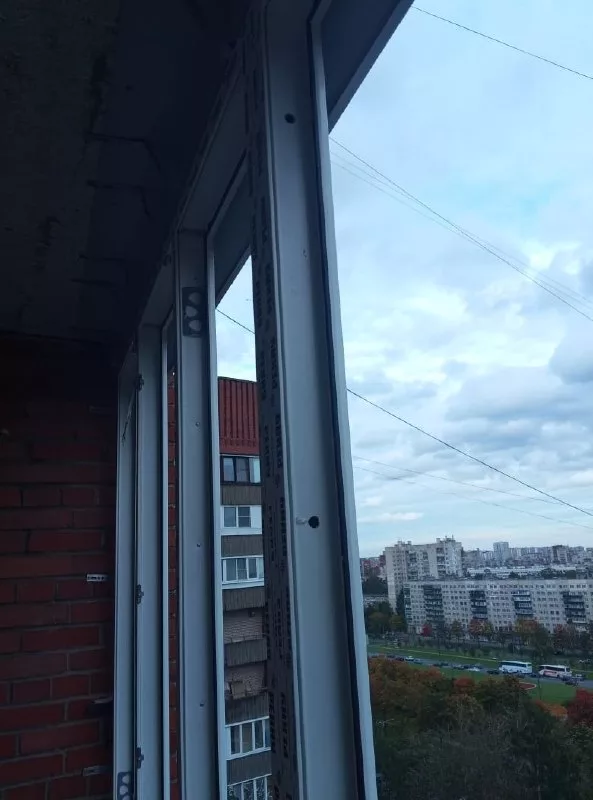 Угол остекления