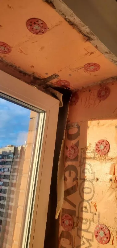 Угол проёма у рамы