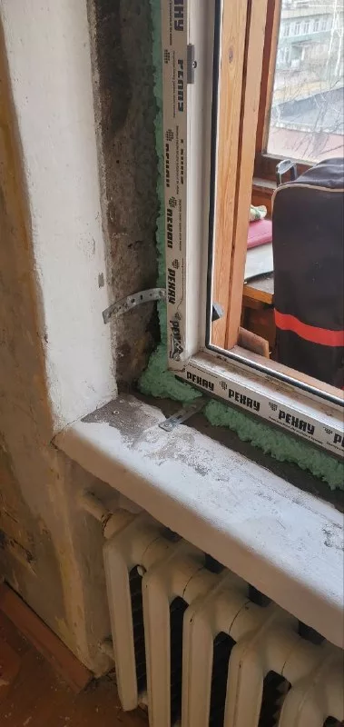 Окно с подоконником